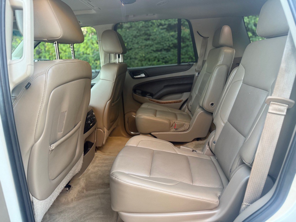 2015 Chevrolet Tahoe Image 11