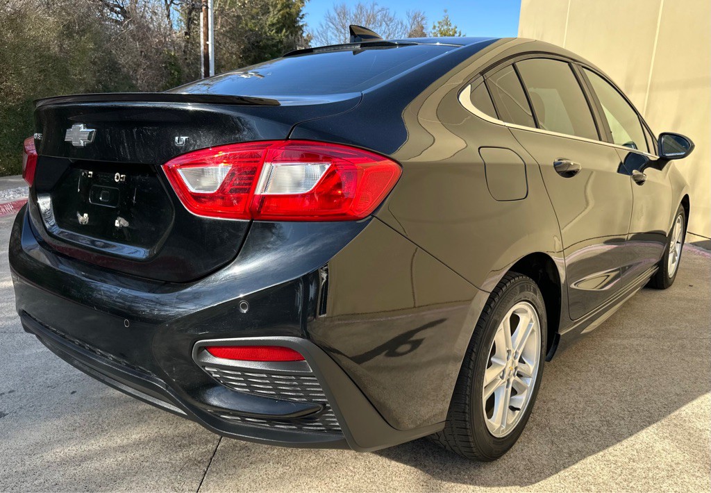 2017 Chevrolet Cruze Image 22