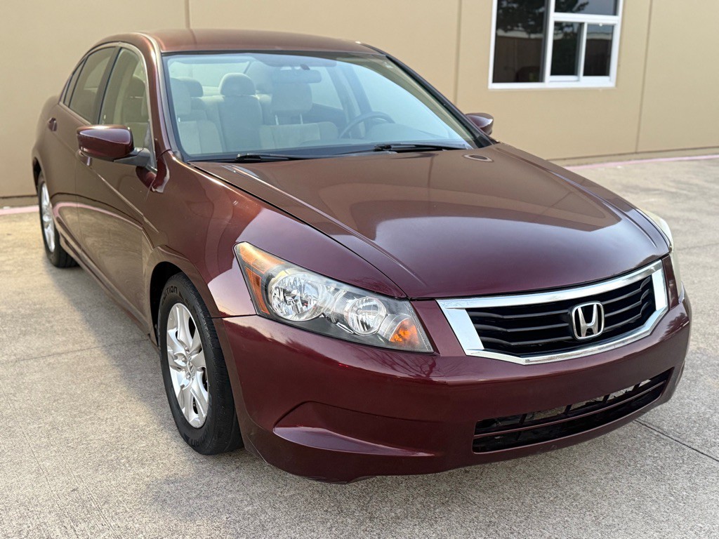 2010 Honda Accord Image 3