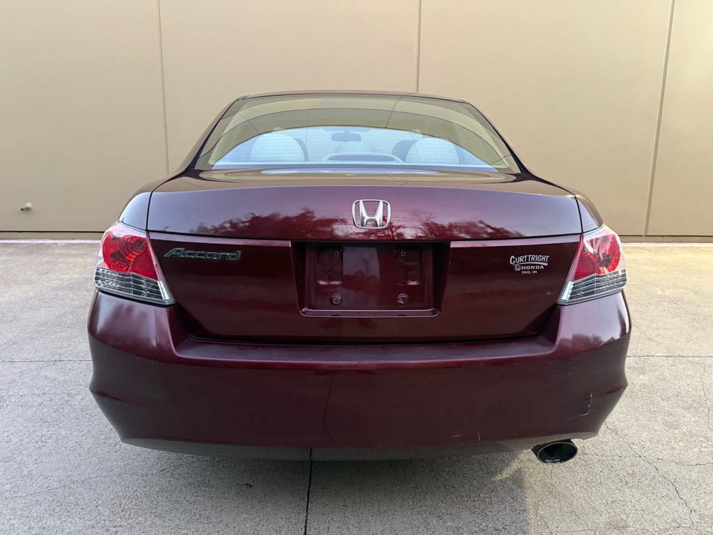 2010 Honda Accord Image 17