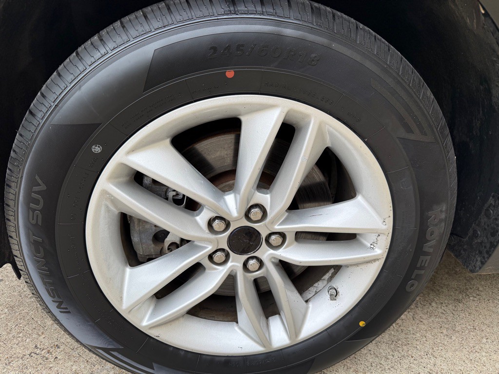 2015 Ford Edge Image 15