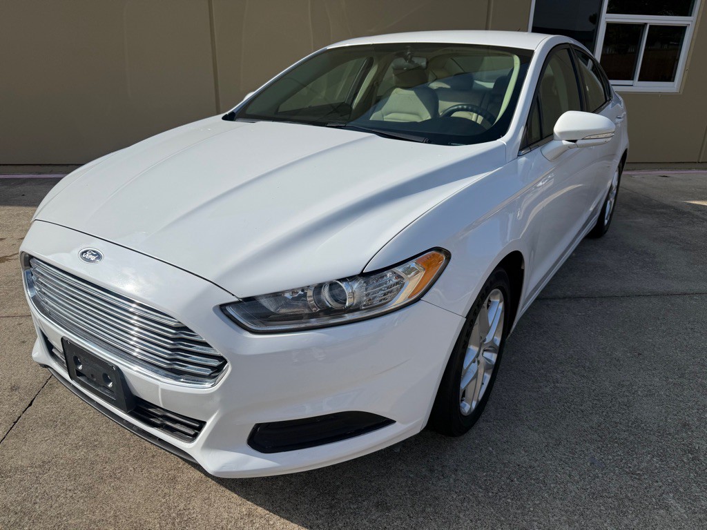 2015 Ford Fusion Image 11