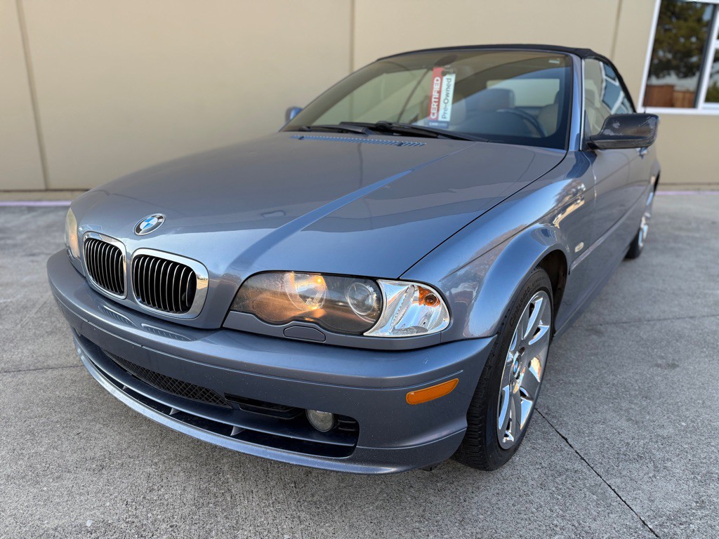 2003 BMW 3 Series Image 4