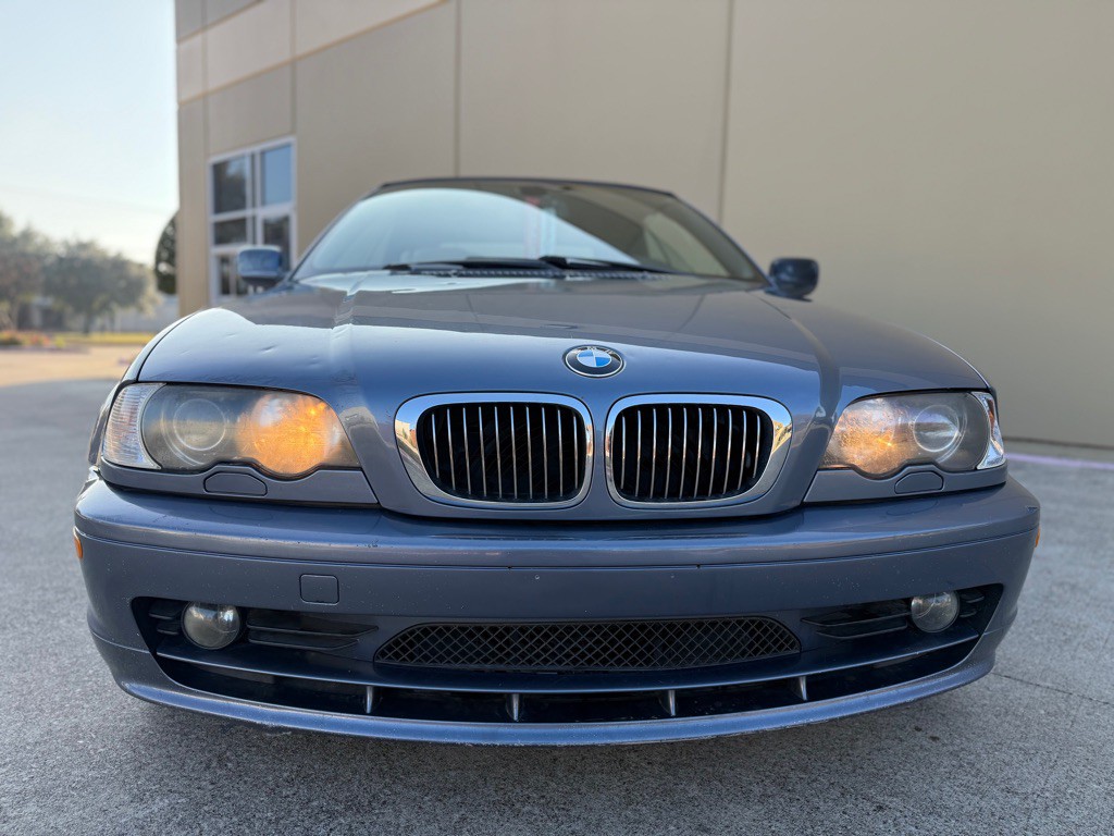2003 BMW 3 Series Image 5