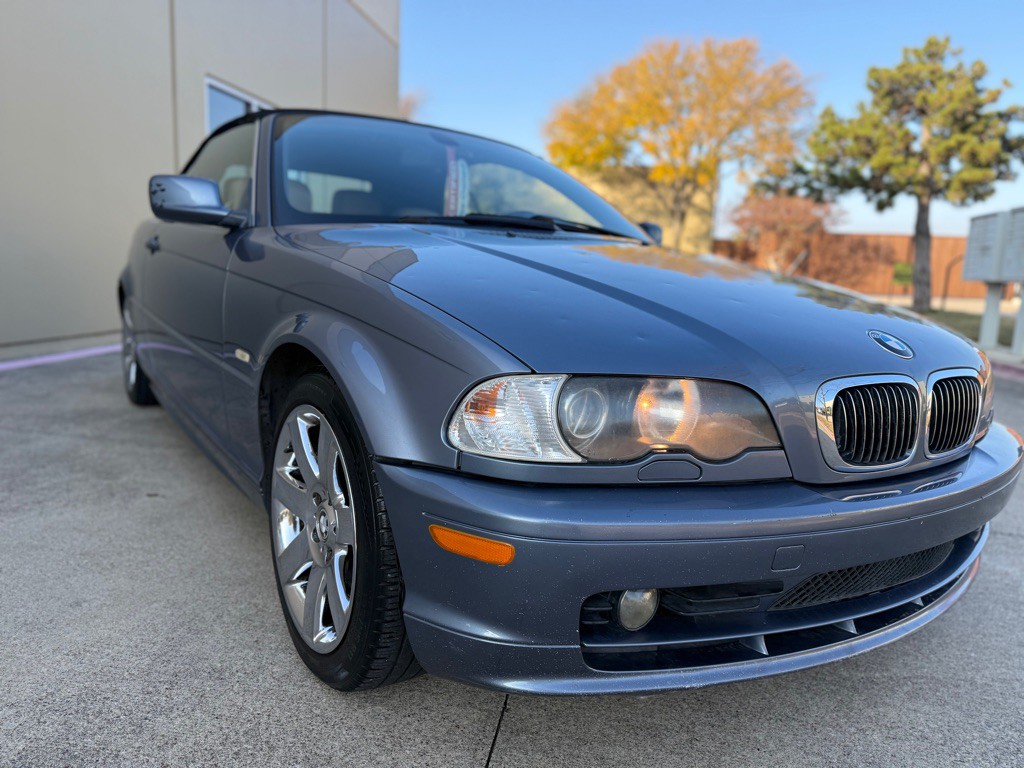 2003 BMW 3 Series Image 9