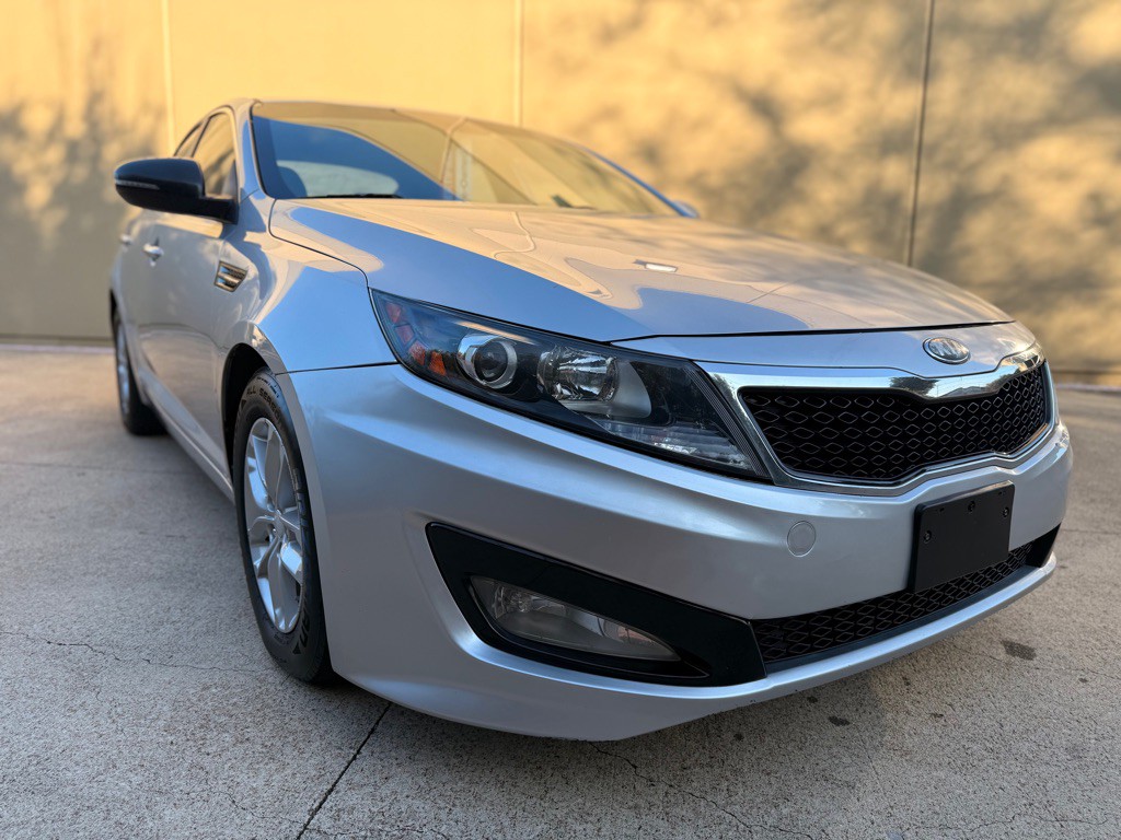 2013 Kia Optima Image 11