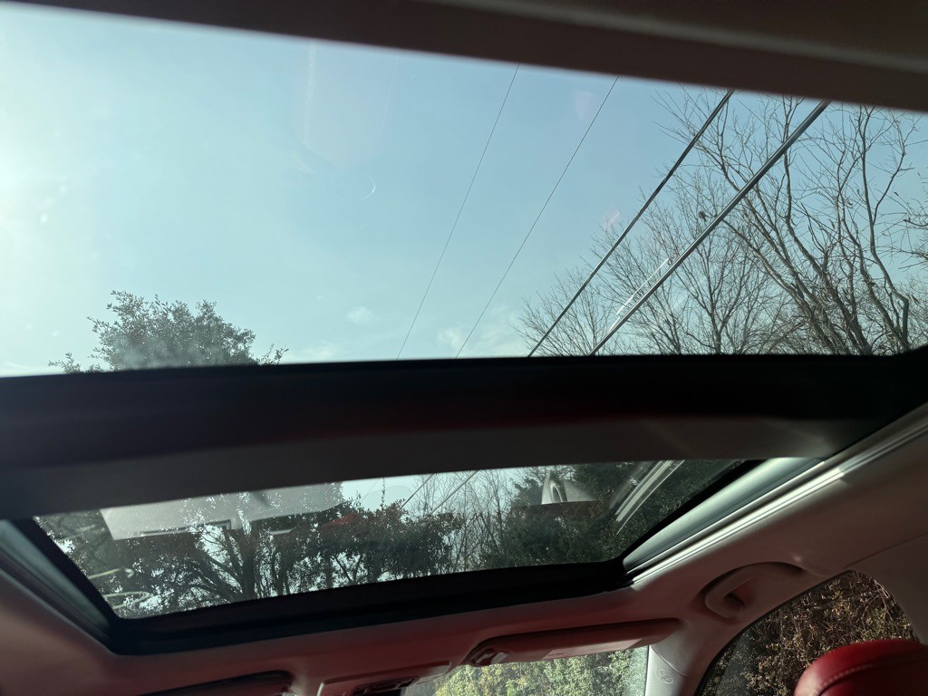 2019 Toyota Camry Image 10