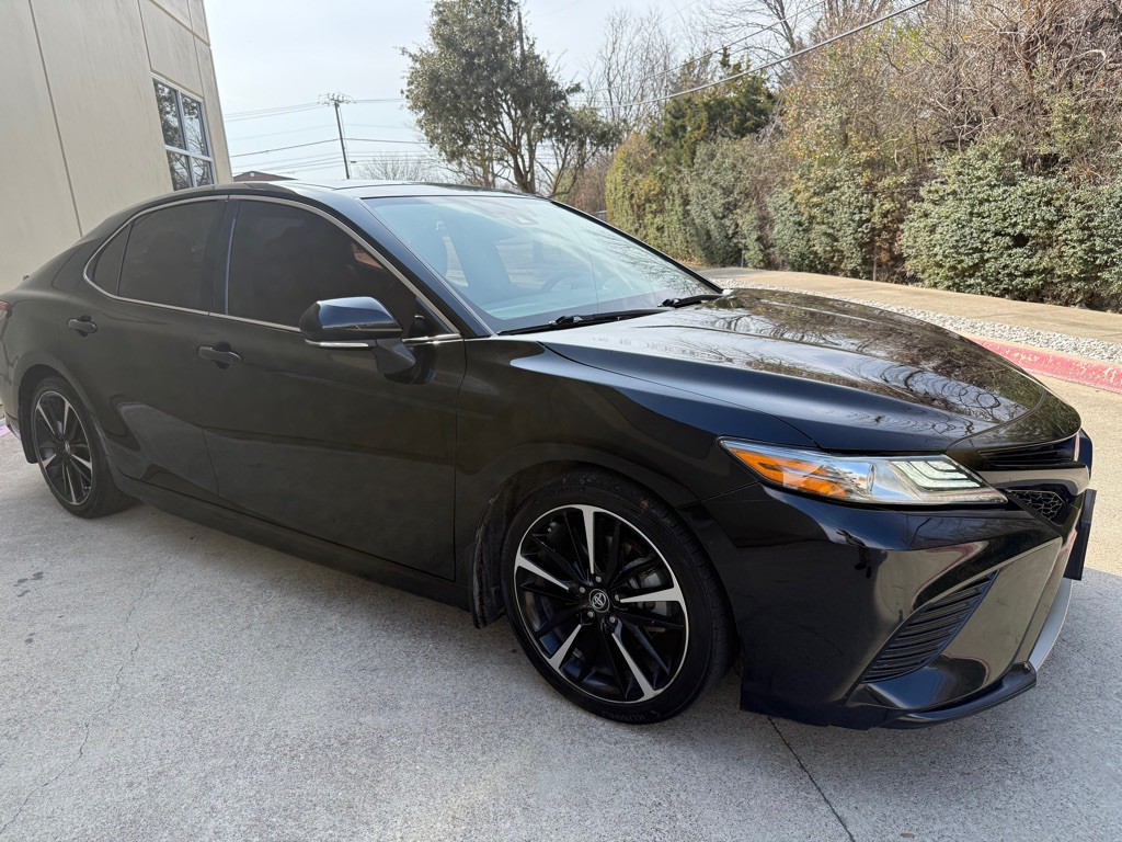 2019 Toyota Camry Image 12