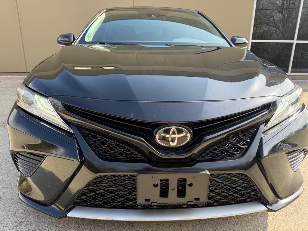 2019 Toyota Camry Image 14