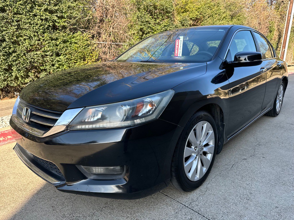 2015 Honda Accord Image 2