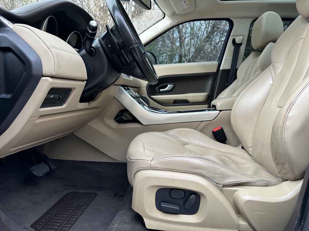 2014 Land Rover Range Rover Evoque Image 8