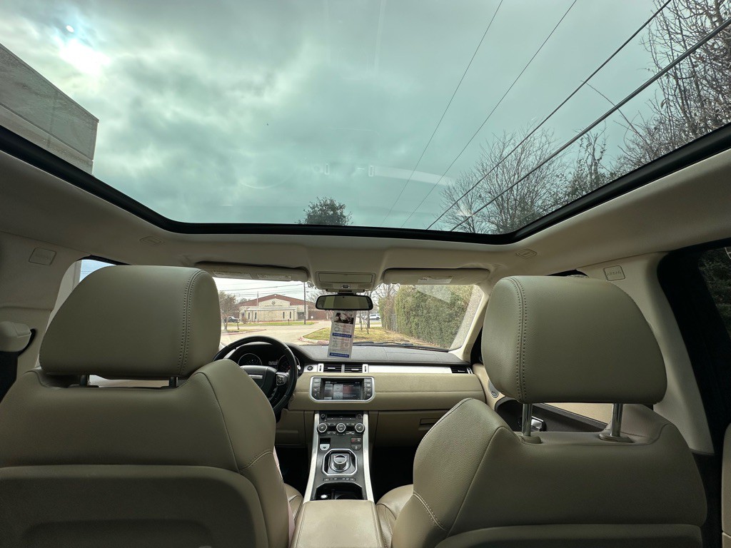 2014 Land Rover Range Rover Evoque Image 9