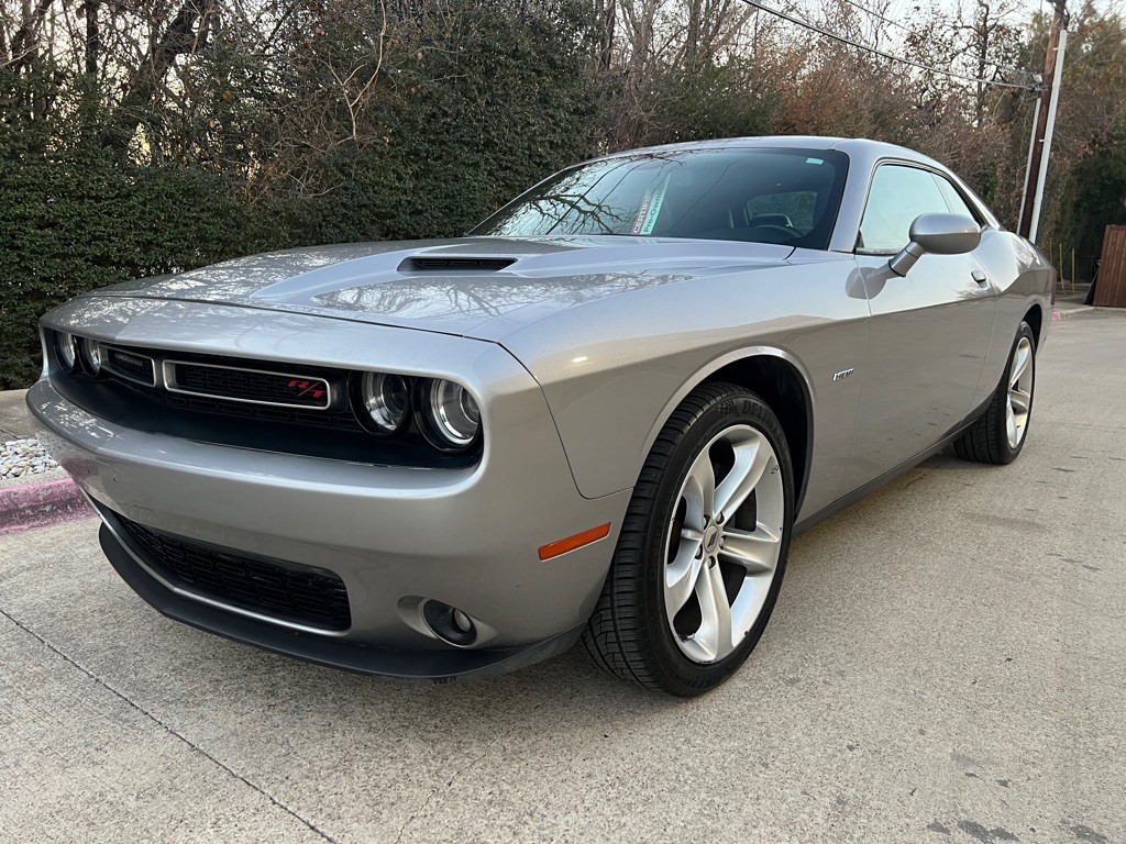 2018 Dodge Challenger Image 1