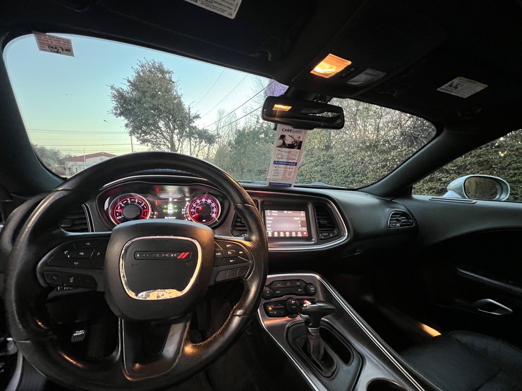 2018 Dodge Challenger Image 7