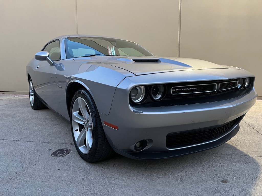 2018 Dodge Challenger Image 10
