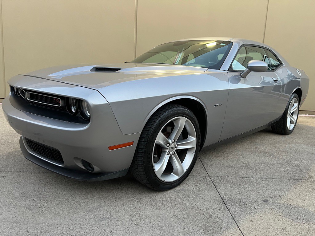 2018 Dodge Challenger Image 24