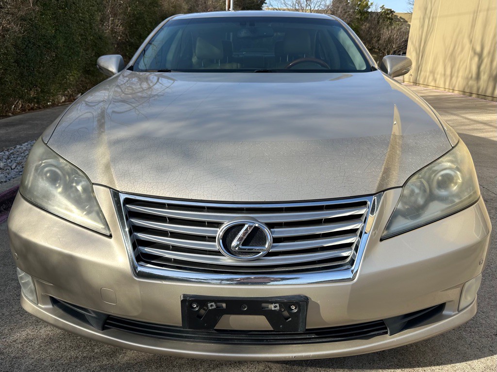 2010 Lexus ES Image 6