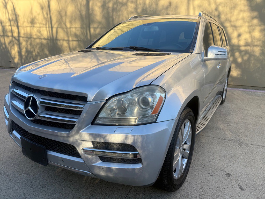 2012 Mercedes-Benz GL-Class Image 4