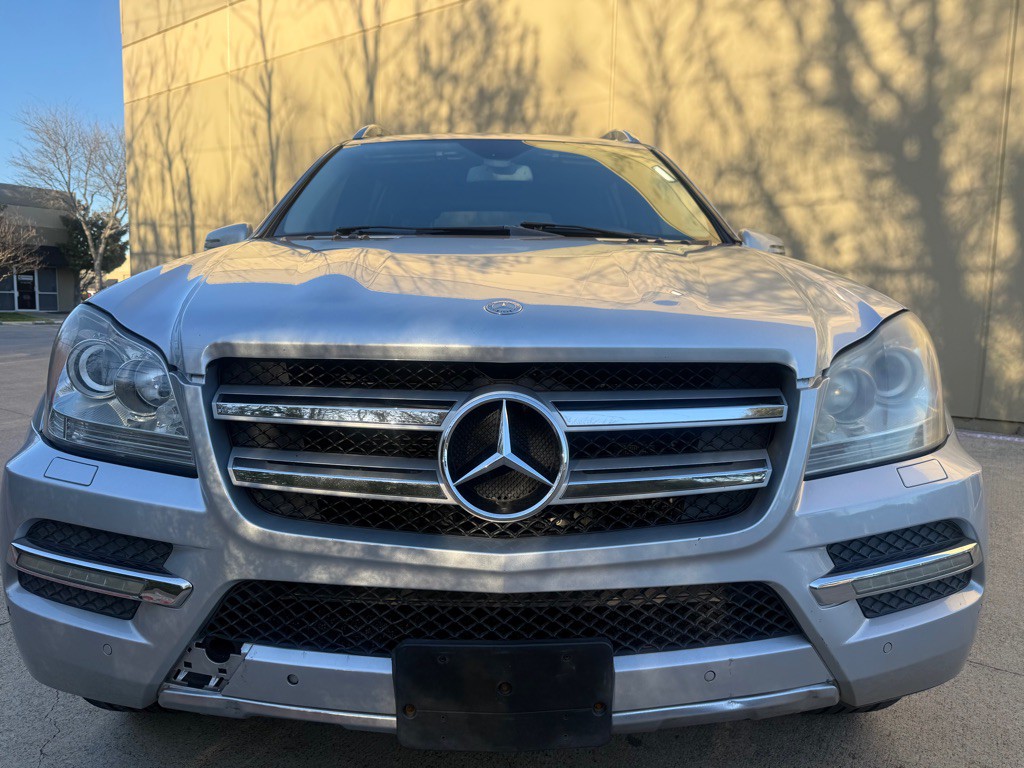 2012 Mercedes-Benz GL-Class Image 16