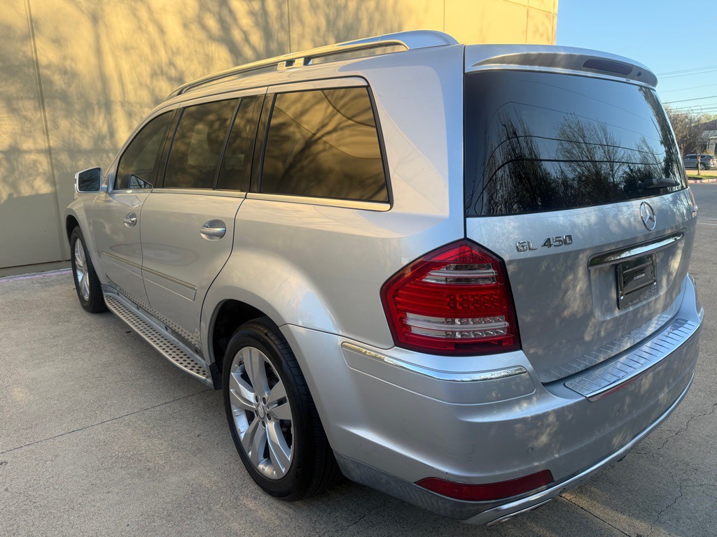 2012 Mercedes-Benz GL-Class Image 18