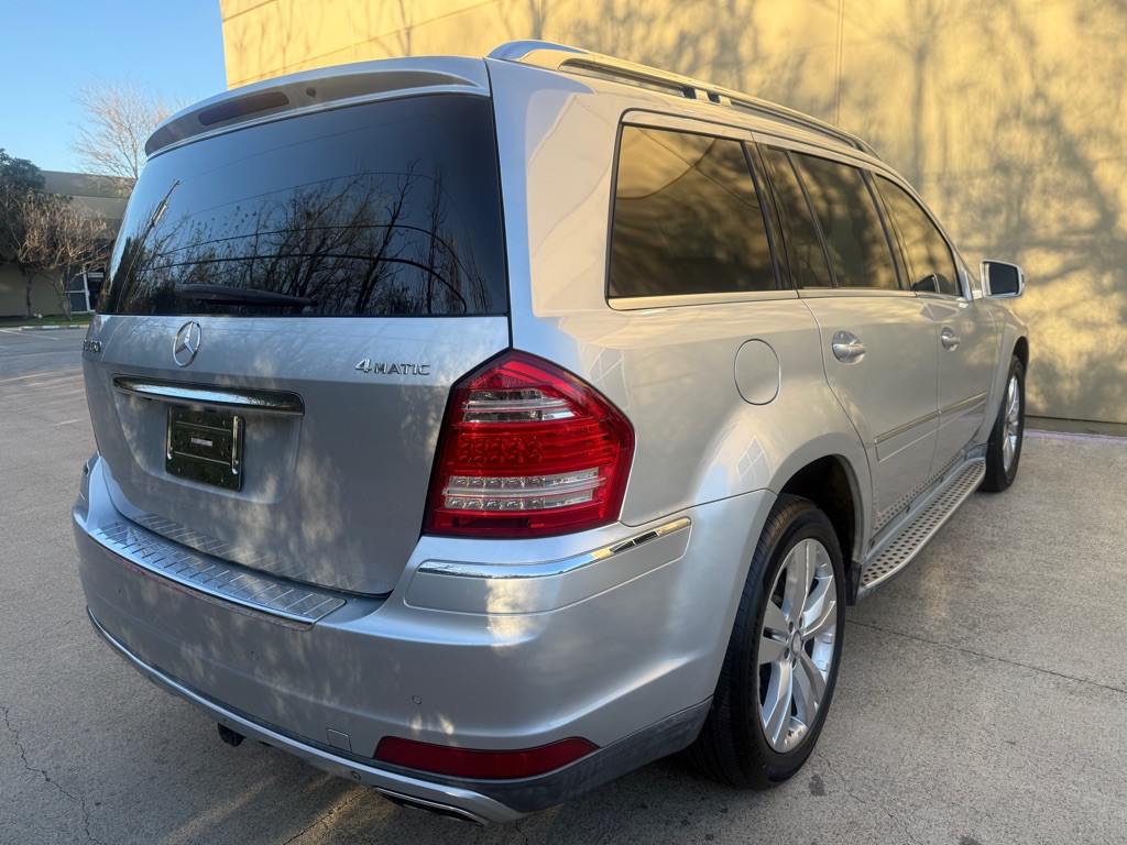 2012 Mercedes-Benz GL-Class Image 20