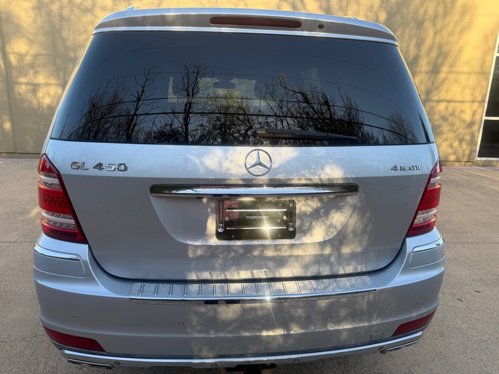 2012 Mercedes-Benz GL-Class Image 21