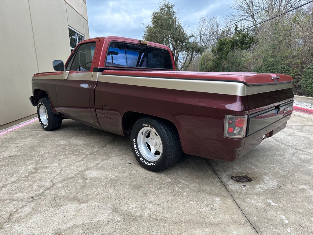 1986 Chevrolet C/K 10 Image 24