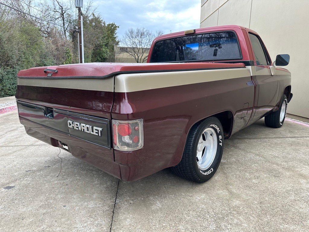 1986 Chevrolet C/K 10 Image 26