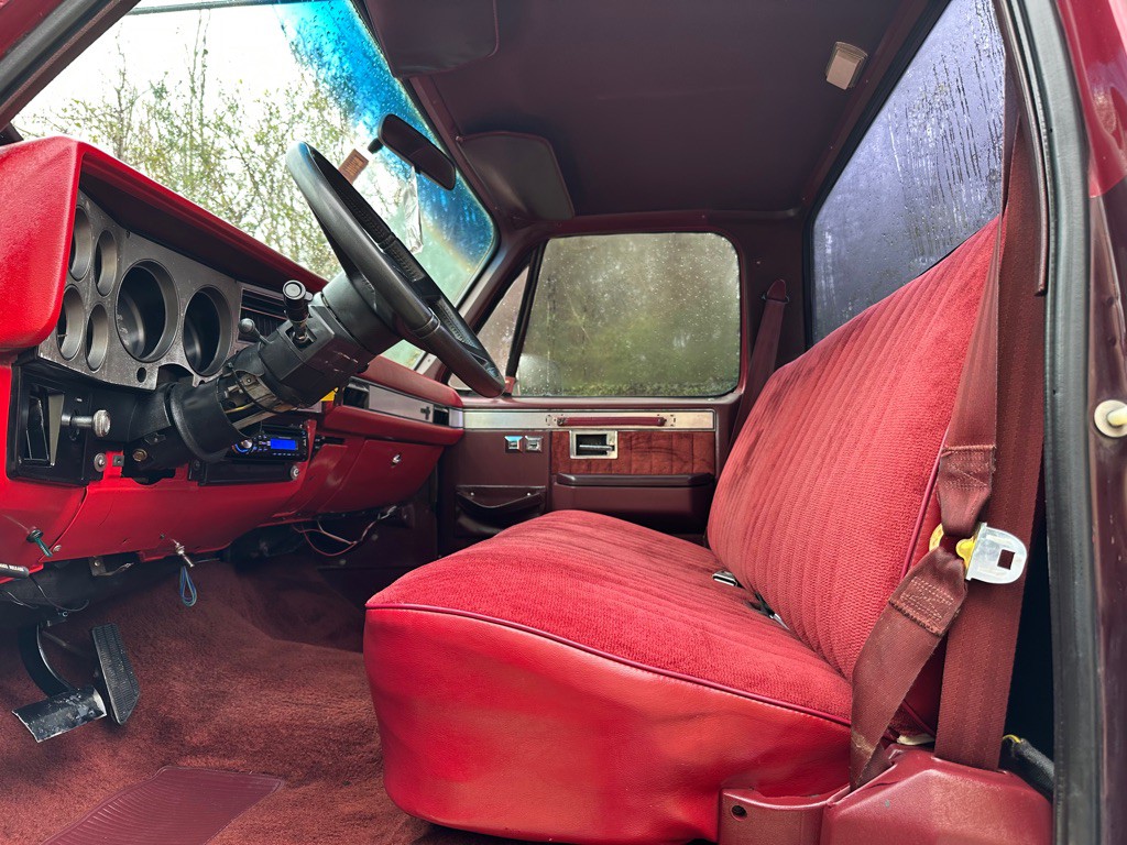 1986 Chevrolet C/K 10 Image 6