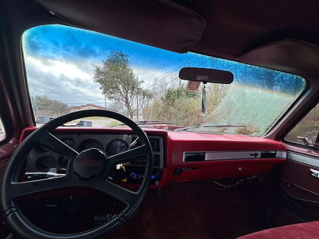 1986 Chevrolet C/K 10 Image 9