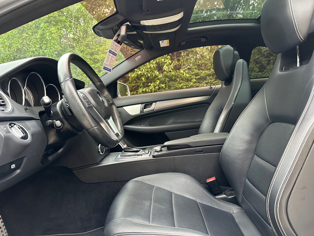 2013 Mercedes-Benz C-Class Image 8