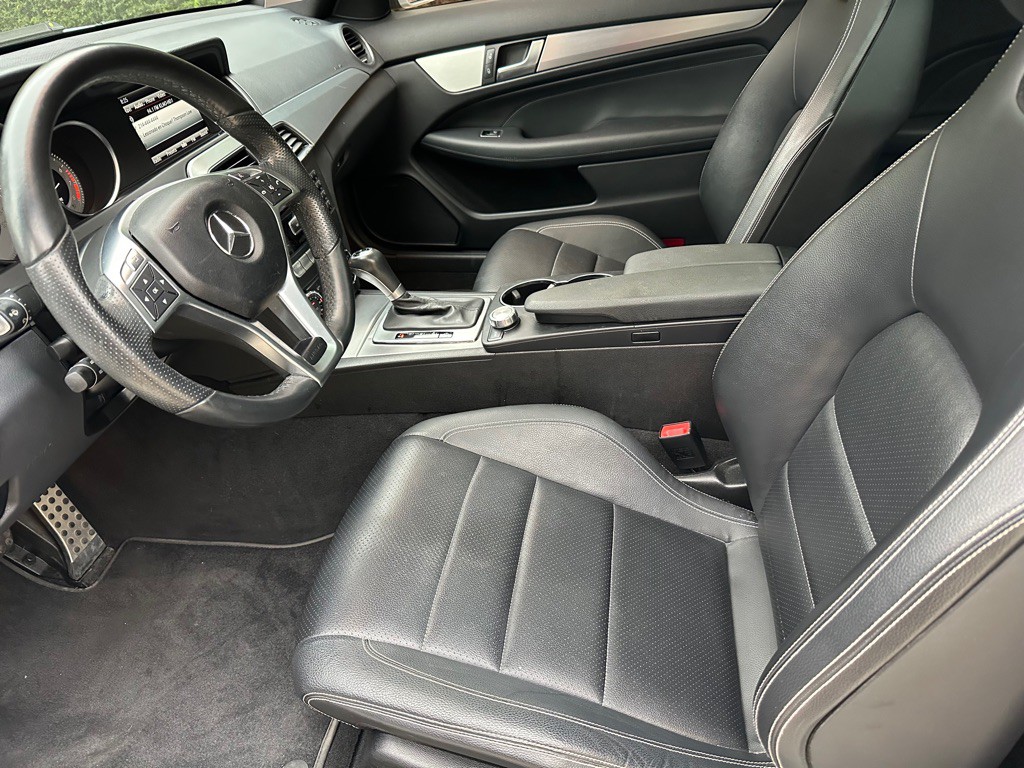 2013 Mercedes-Benz C-Class Image 10