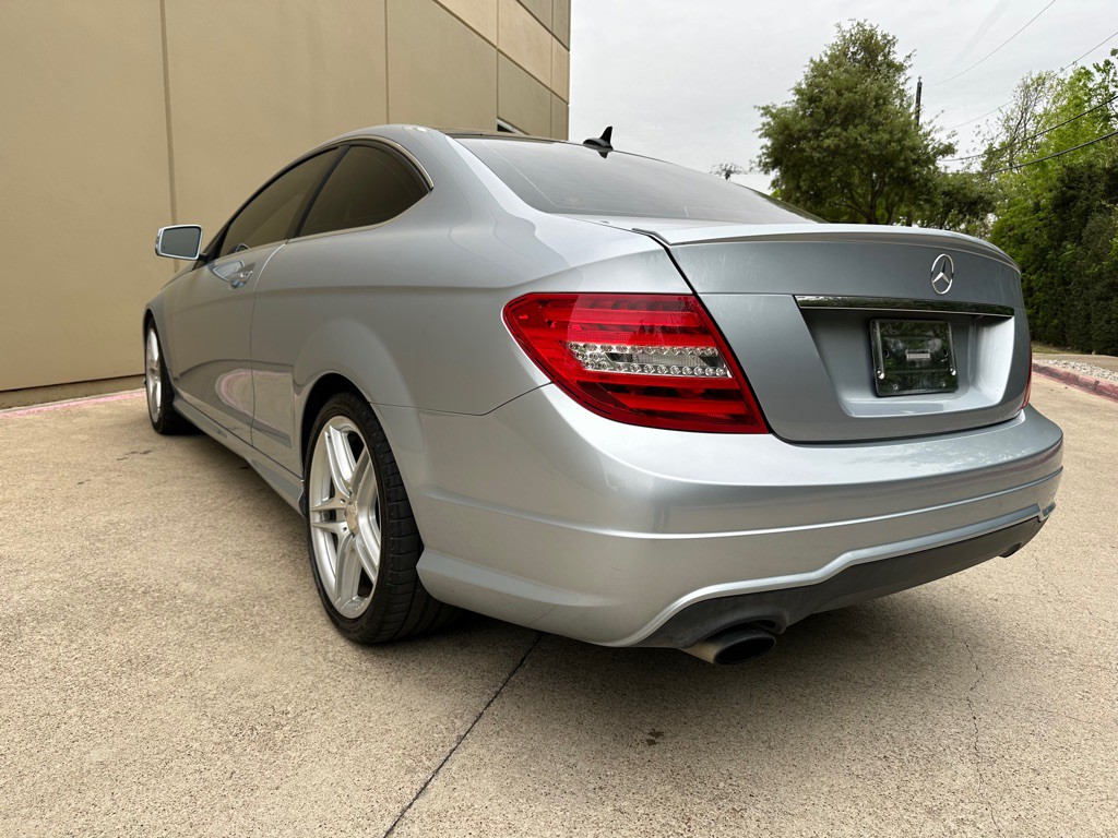 2013 Mercedes-Benz C-Class Image 23