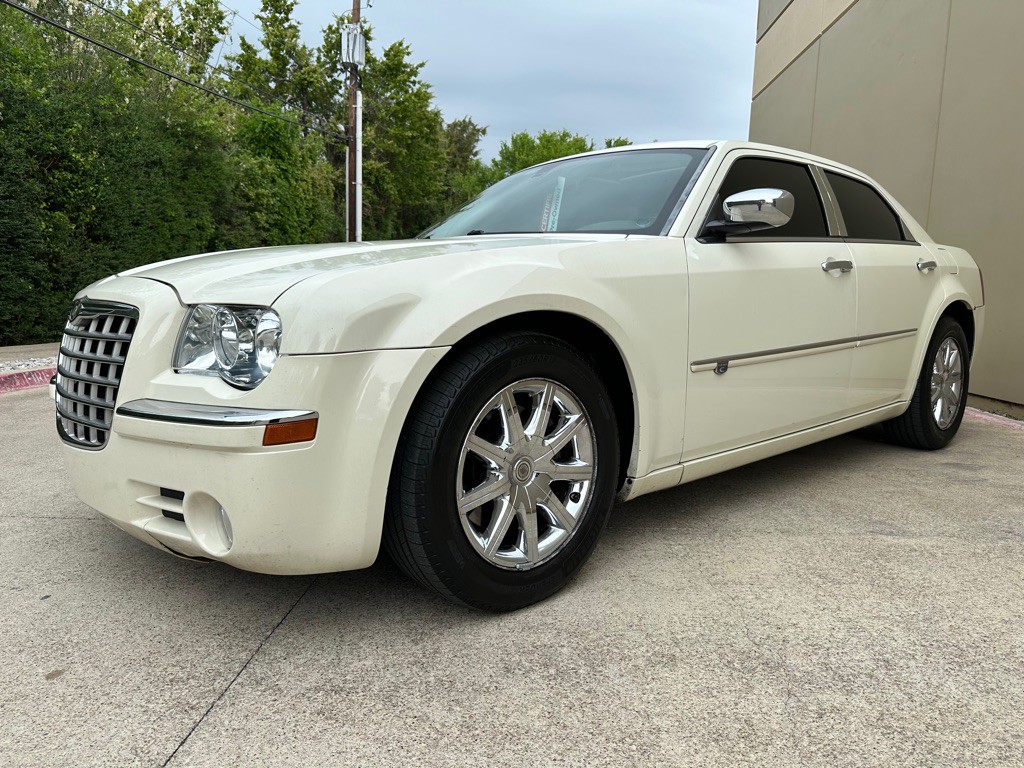 2008 Chrysler 300 Image 14