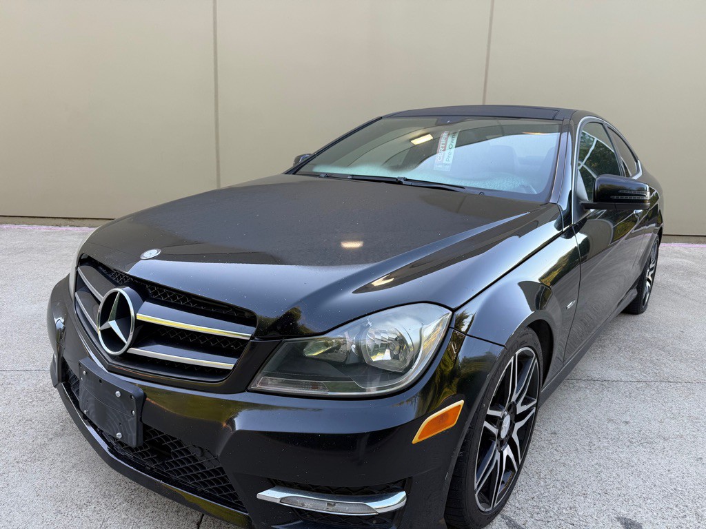 2013 Mercedes-Benz C-Class Image 4