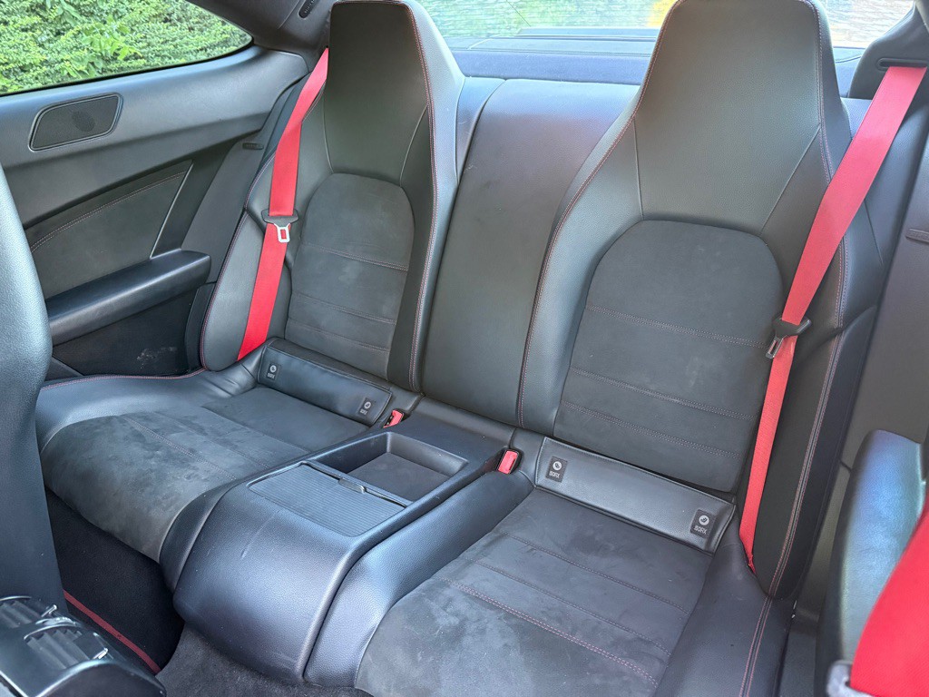 2013 Mercedes-Benz C-Class Image 9