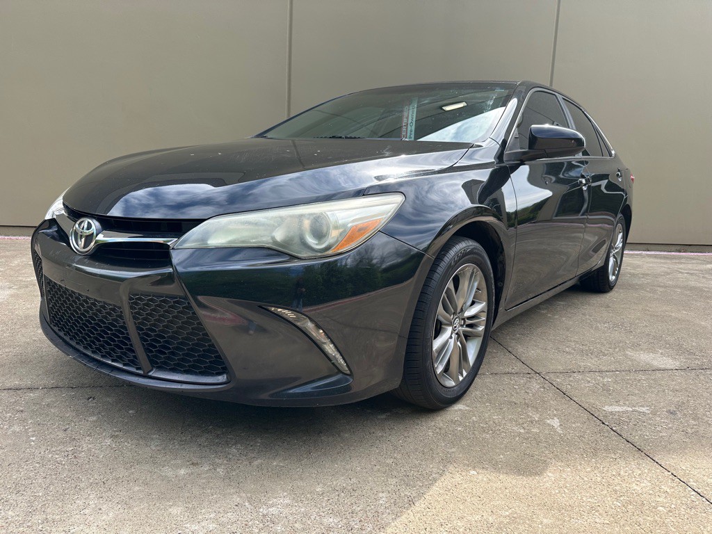 2017 Toyota Camry Image 22
