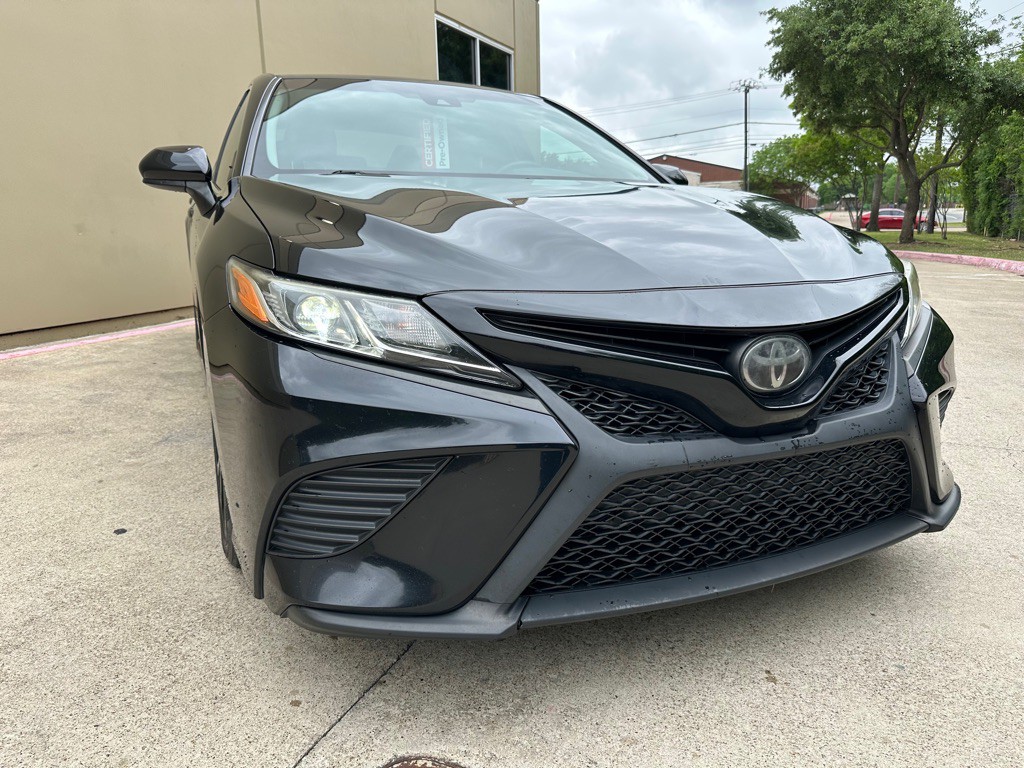 2018 Toyota Camry Image 11