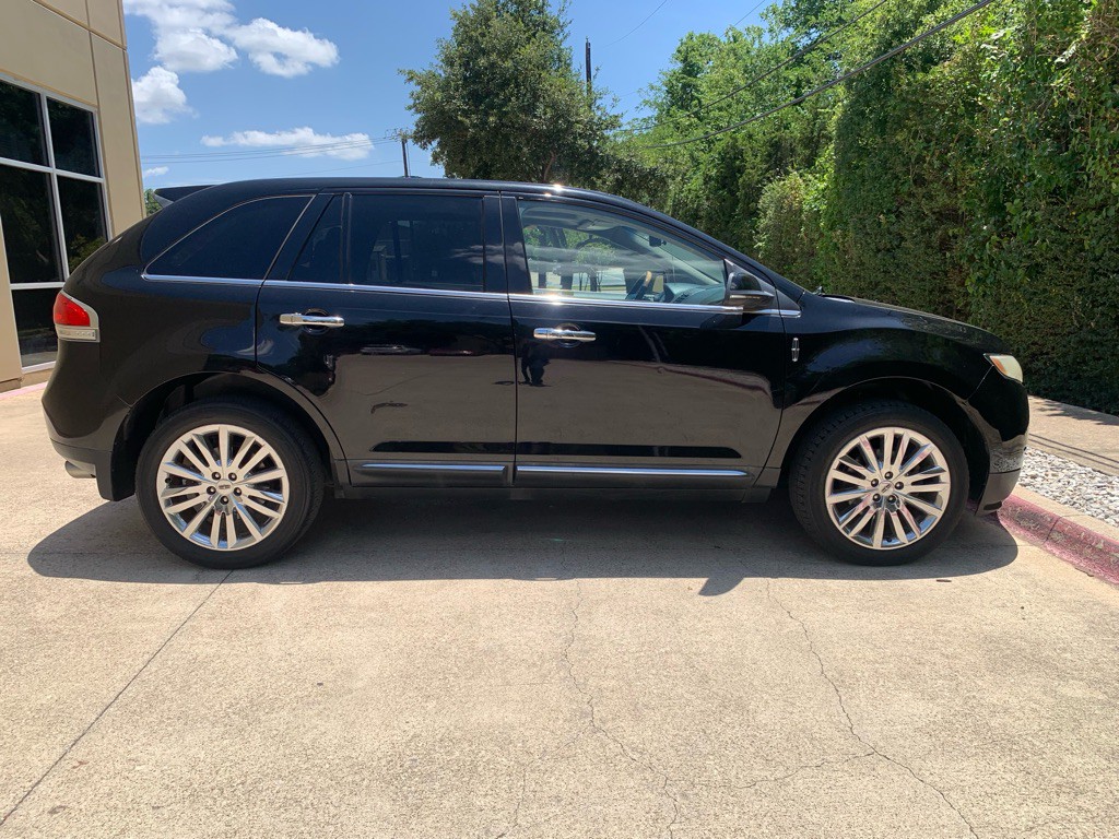 2012 Lincoln MKX Image 11