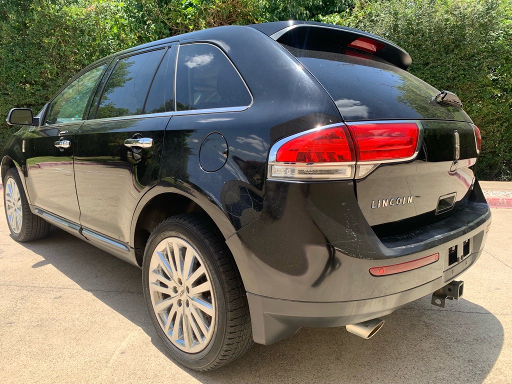 2012 Lincoln MKX Image 16