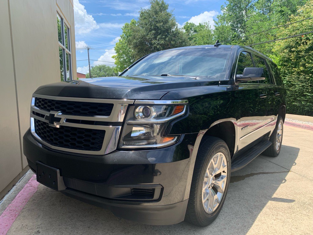 2016 Chevrolet Tahoe Image 2