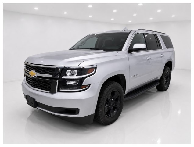 2017 Chevrolet Suburban Image 1