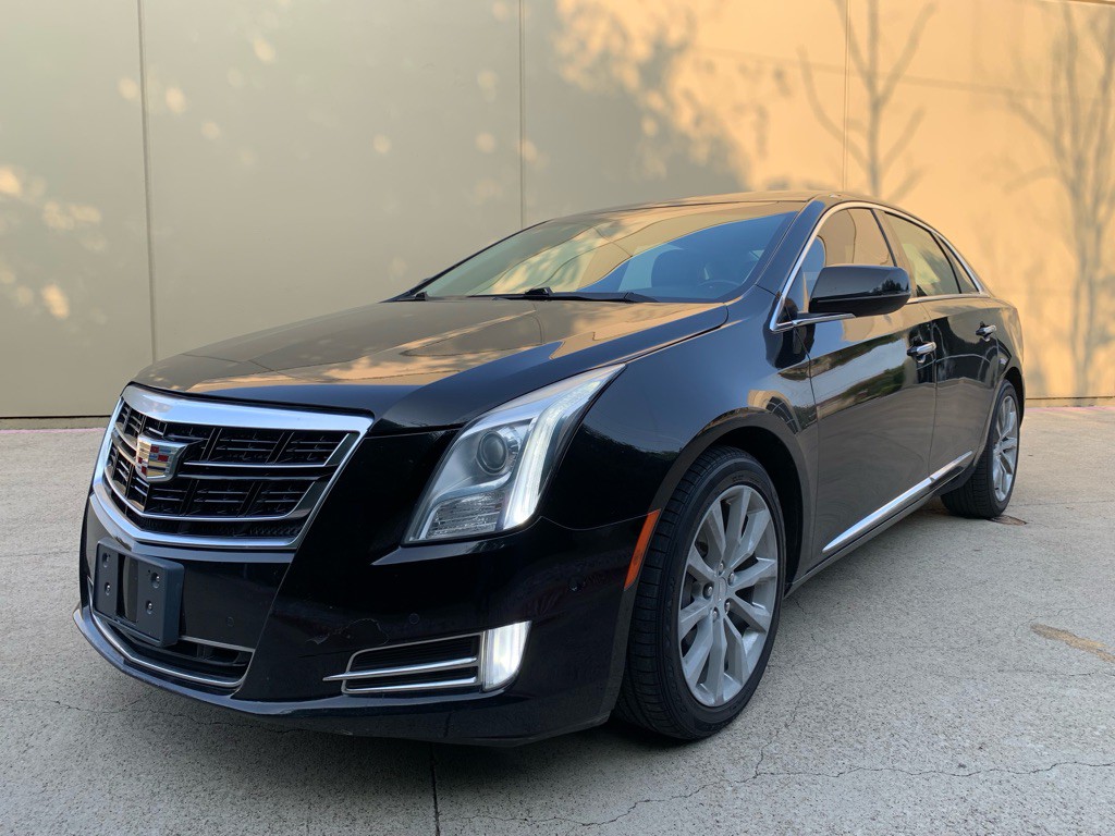 2017 Cadillac XTS Image 2