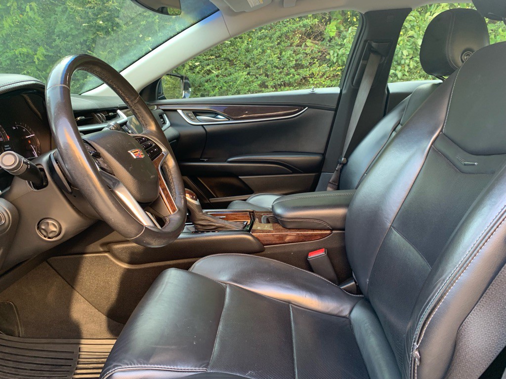 2017 Cadillac XTS Image 8