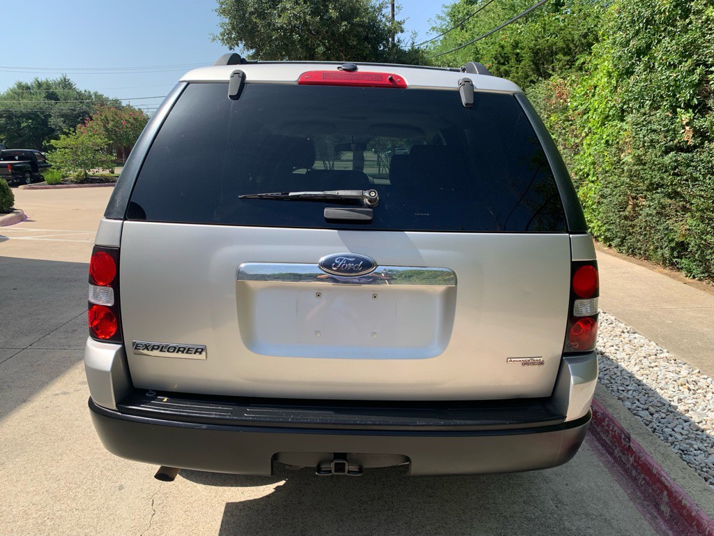 2006 Ford Explorer Image 20
