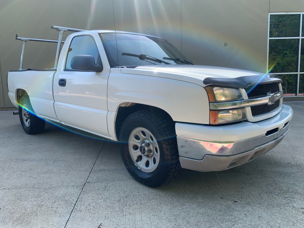 2005 Chevrolet Silverado 1500 Image 10