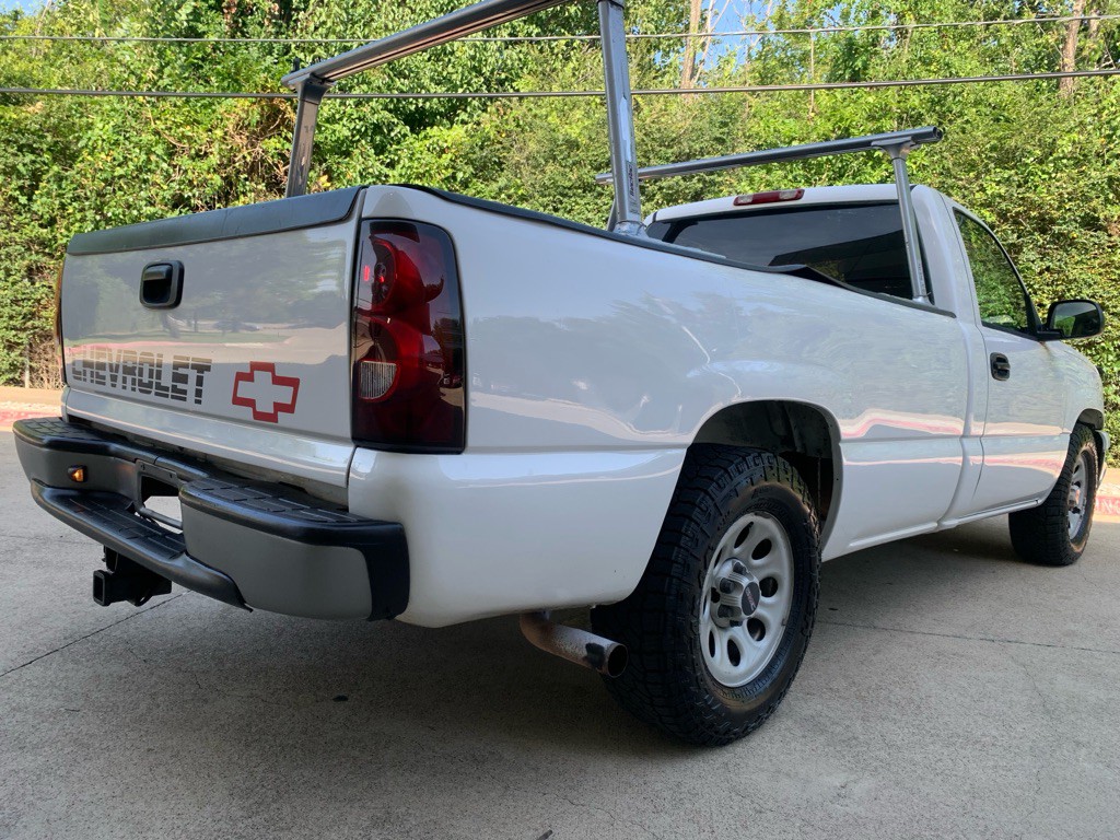 2005 Chevrolet Silverado 1500 Image 13