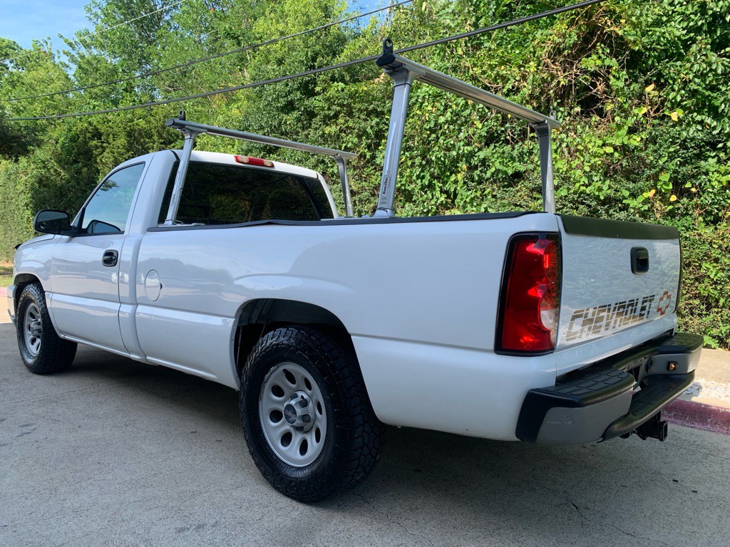 2005 Chevrolet Silverado 1500 Image 17