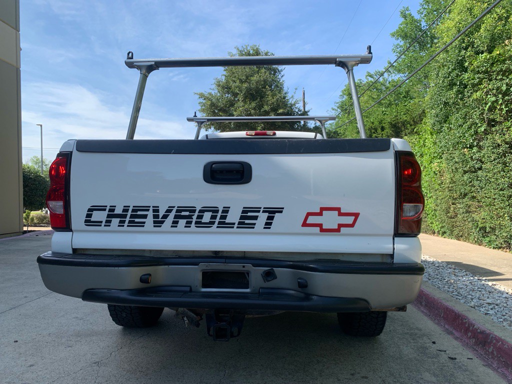 2005 Chevrolet Silverado 1500 Image 20