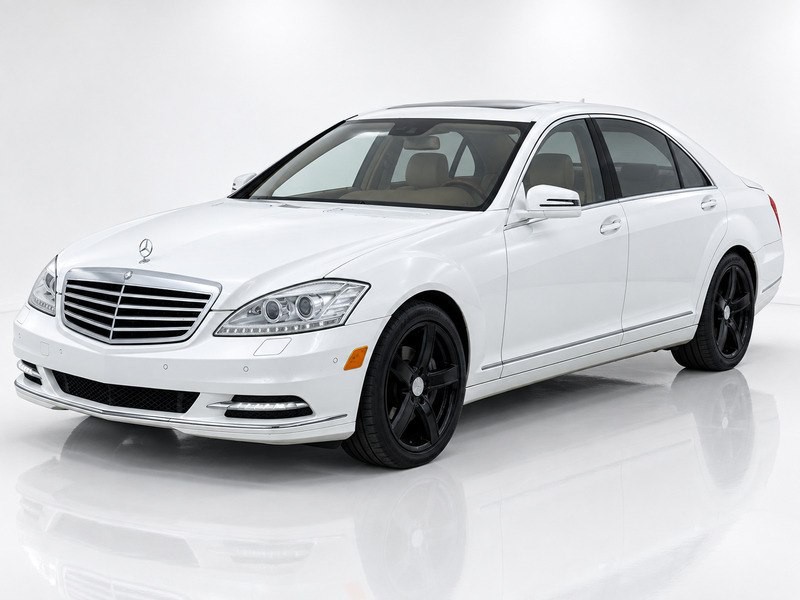 2010 Mercedes-Benz S-Class Image 1